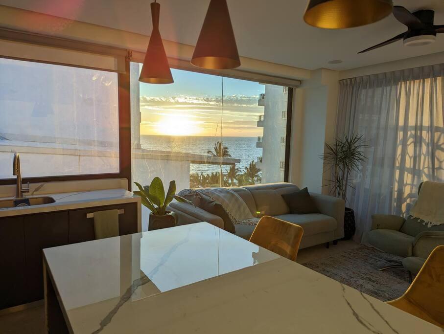 Ocean View Penthouse In P.V. Romantic Zone Puerto Vallarta Exterior photo
