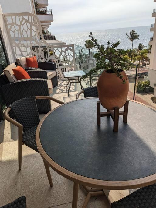 Ocean View Penthouse In P.V. Romantic Zone Puerto Vallarta Exterior photo