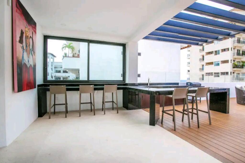 Ocean View Penthouse In P.V. Romantic Zone Puerto Vallarta Exterior photo