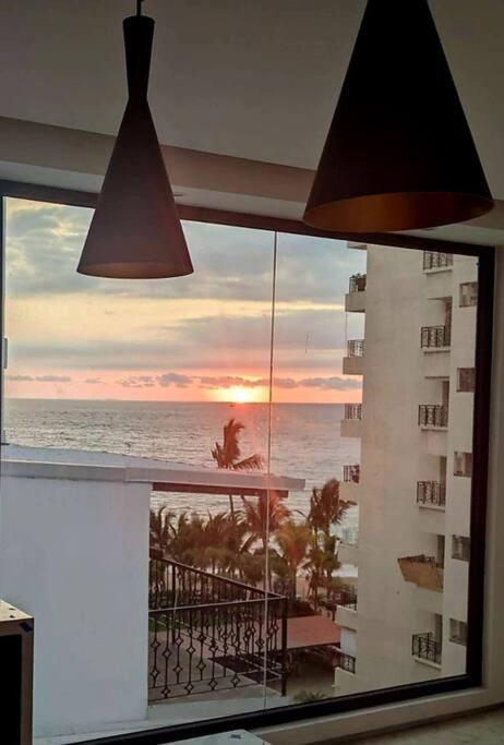 Ocean View Penthouse In P.V. Romantic Zone Puerto Vallarta Exterior photo